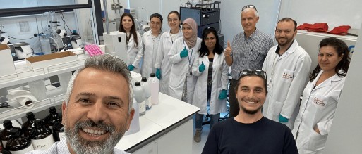 Kimya ve Eczacılık Fakültesindeki Değerli Hocalarımızı Ve Ekiplerini Ziyaret Ettik